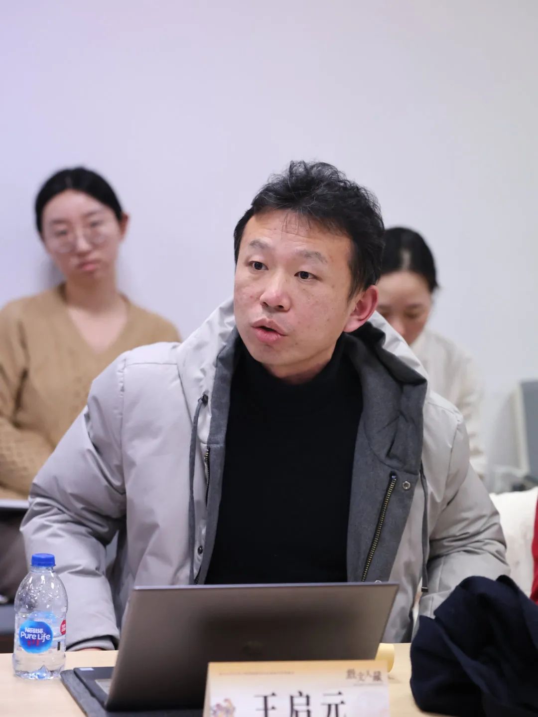 王兵今内新者,探索与洞察的时代先锋,王兵,时代先锋的探索与洞察新纪元