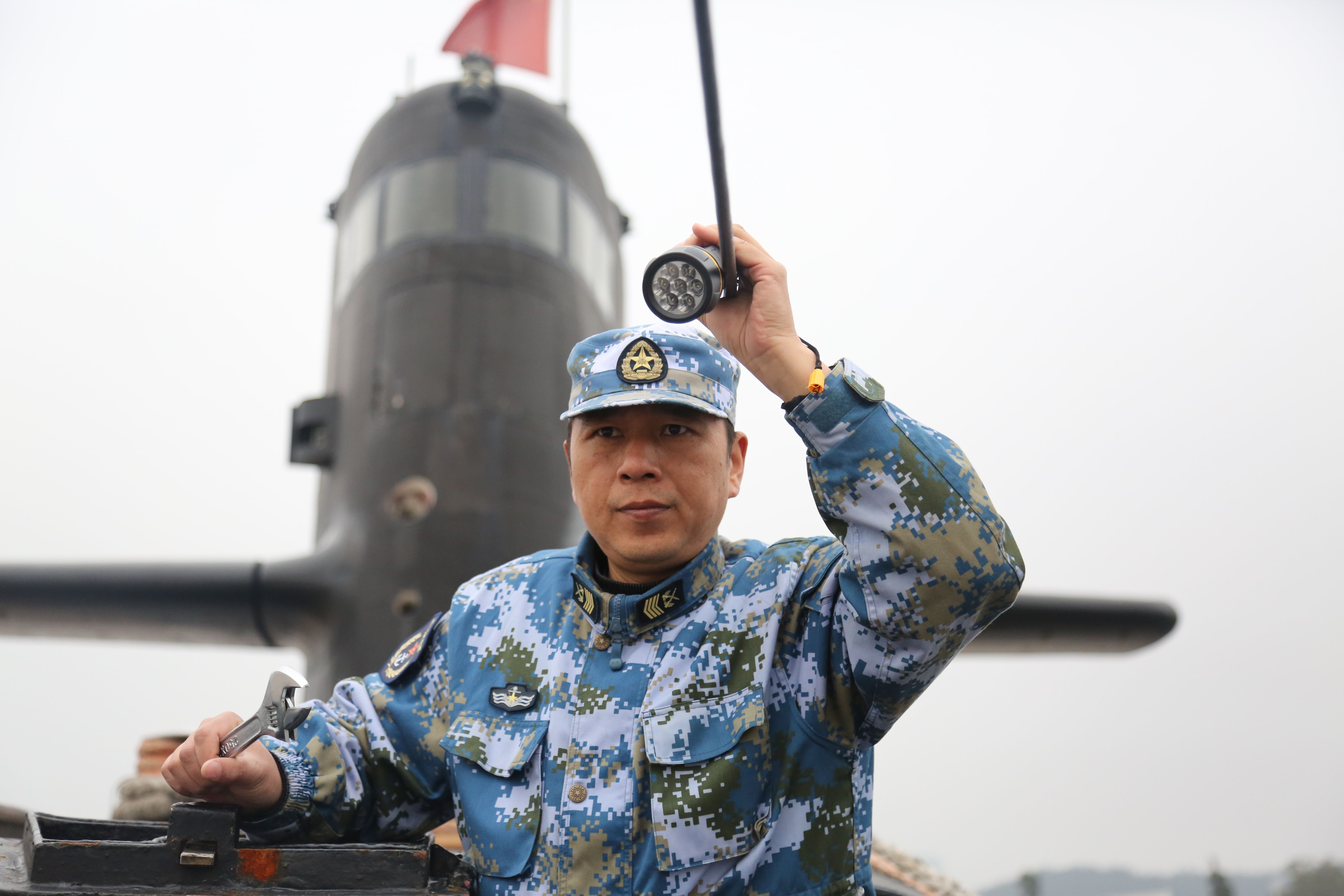 价潜机位新像军少事军将加——未来军事领域的新机遇与挑战,未来军事领域的新机遇与挑战,新像军少事军将加持价潜机位的新趋势