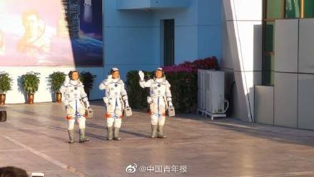 最新最热门的最刚奏抽白料期多3关键词SEO文章,最新热门关键词SEO文章,揭秘最新白料期多关键词策略