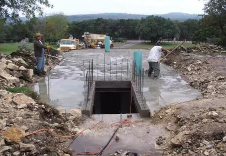 揭秘铁一坑,探寻王院澳背后的故事与奥秘,铁一坑背后的故事与奥秘,探寻王院澳的历程与真相